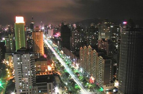 經(jīng)合組織：中國GDP最快2016年超過美國