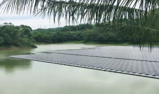 阳光电源漂浮系统化身“浮坚强”，安全度过枯水期与台风期